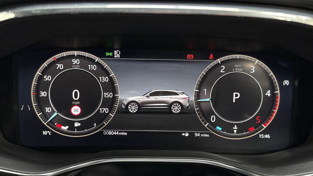 JAGUAR F-PACE