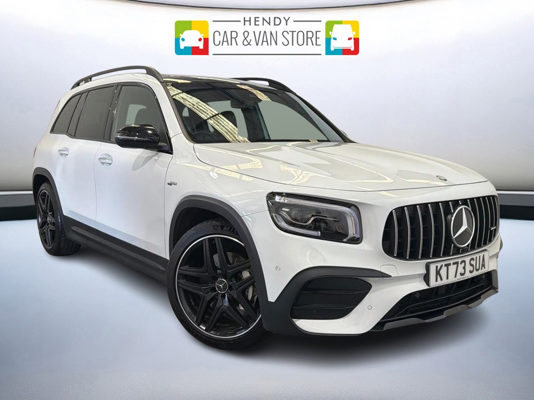 Mercedes-Benz GLB listing photo