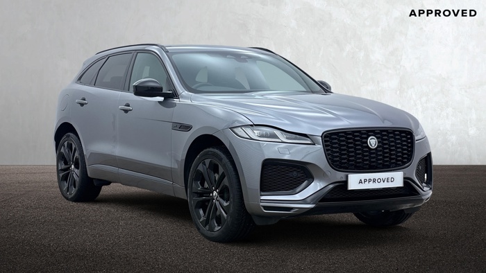JAGUAR F-PACE P400E