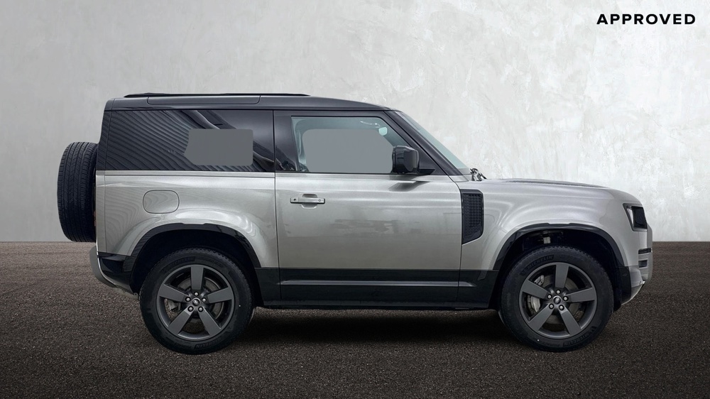 LAND ROVER DEFENDER 90