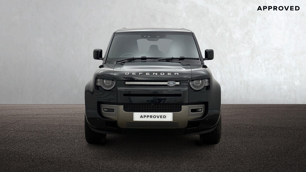 LAND ROVER DEFENDER 110
