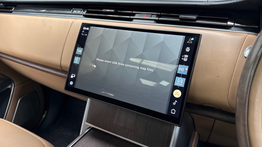 LAND ROVER RANGE ROVER