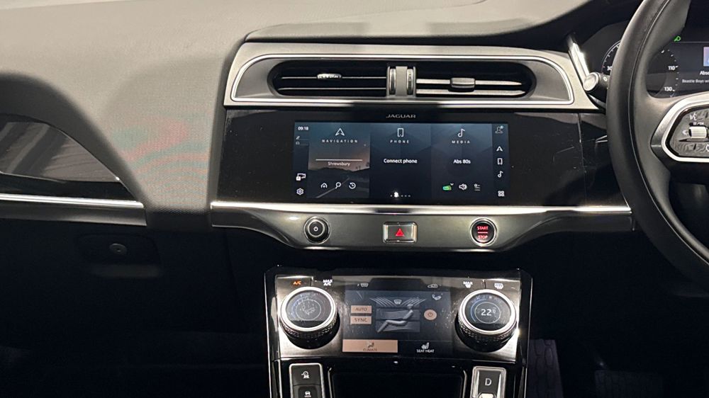 JAGUAR I-PACE