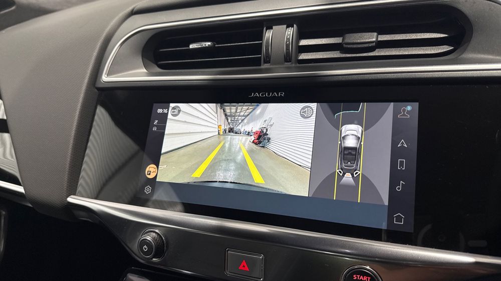 JAGUAR I-PACE