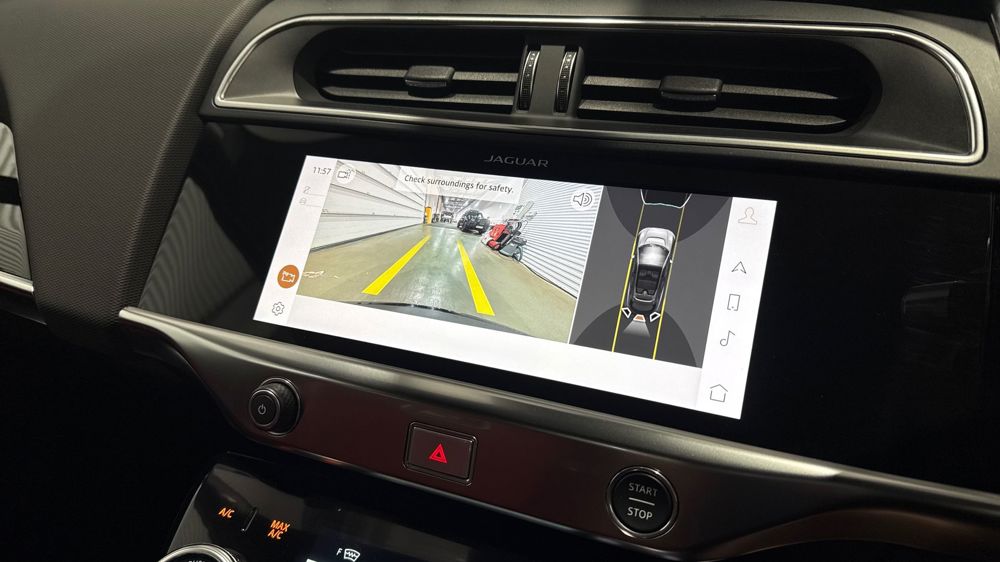 JAGUAR I-PACE