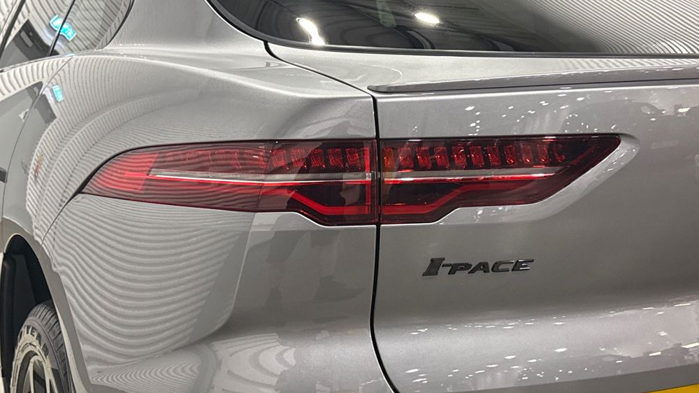 JAGUAR I-PACE