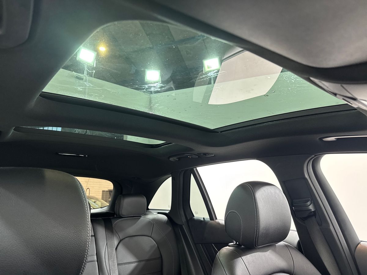 GLC 220D 4MATIC PREMIUM 9G-TRONIC