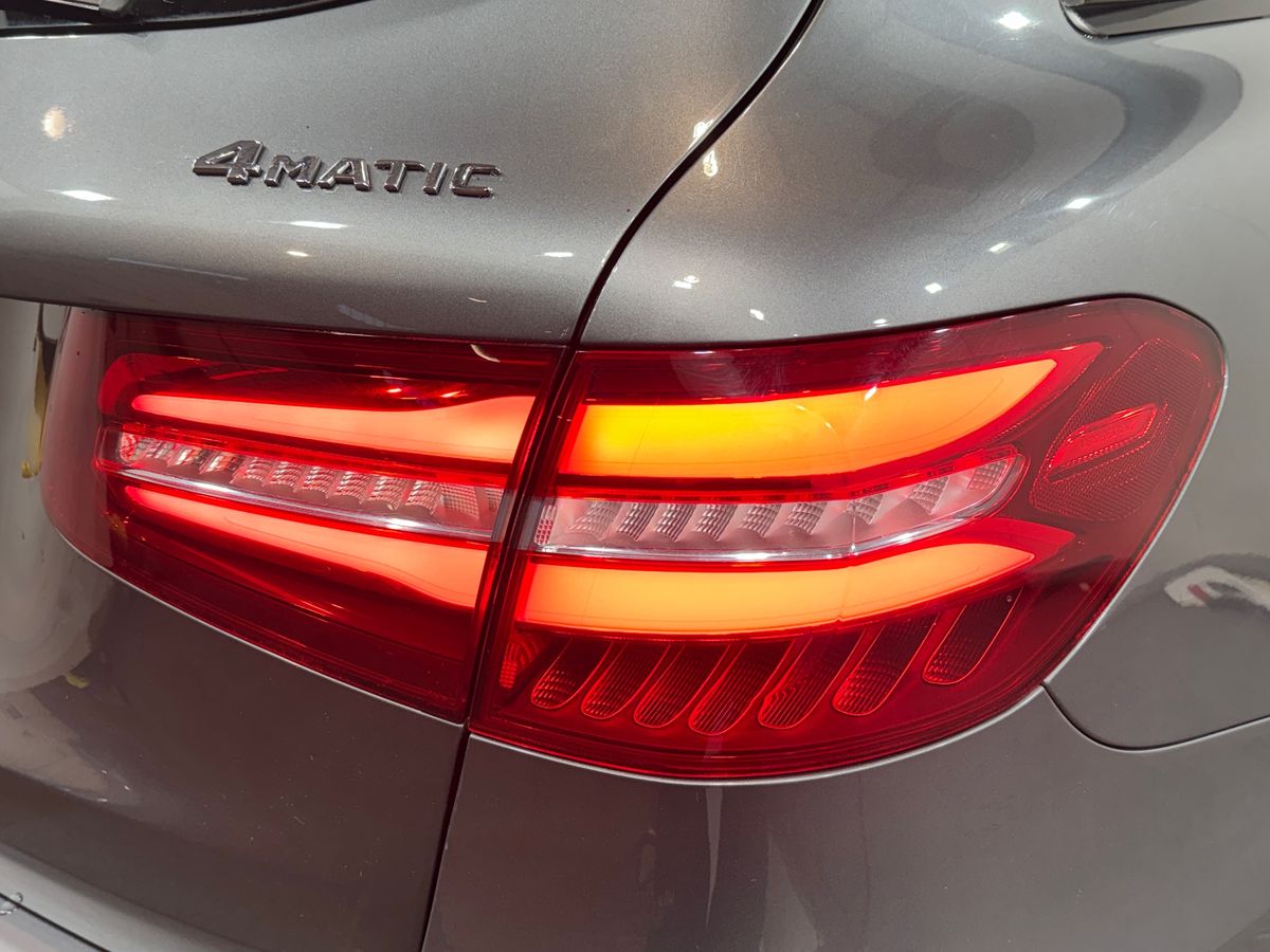 GLC 220D 4MATIC PREMIUM 9G-TRONIC