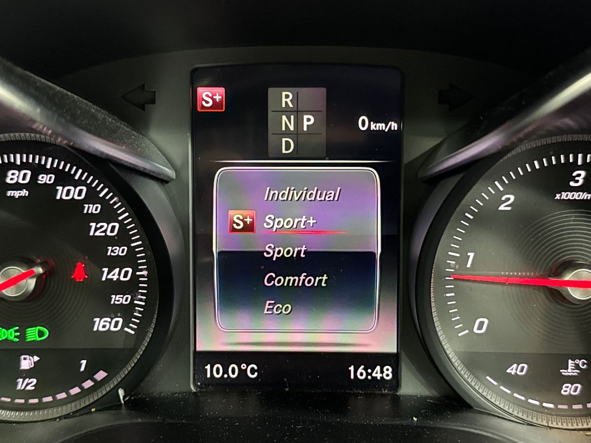 GLC 220D 4MATIC PREMIUM 9G-TRONIC