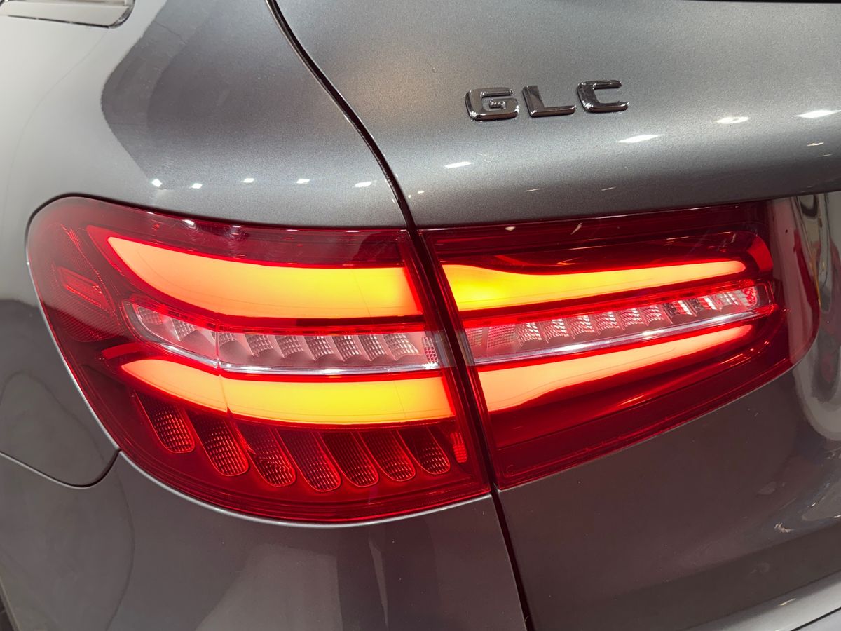 GLC 220D 4MATIC PREMIUM 9G-TRONIC