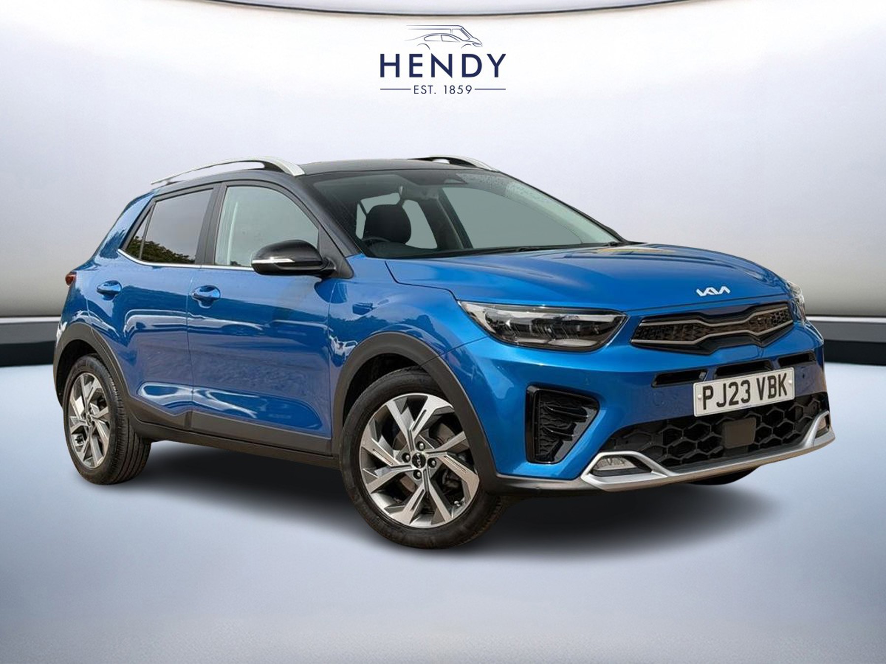 Kia Stonic listing photo