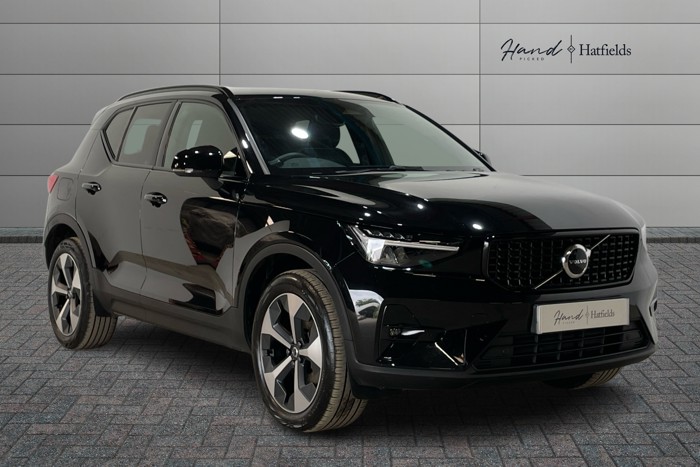 VOLVO XC40 B4P DARK