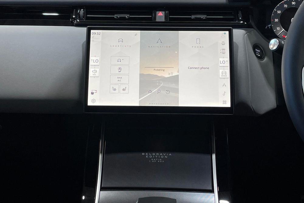 LAND ROVER RANGE ROVER VELAR