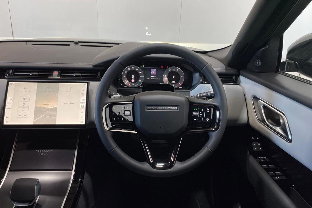 LAND ROVER RANGE ROVER VELAR