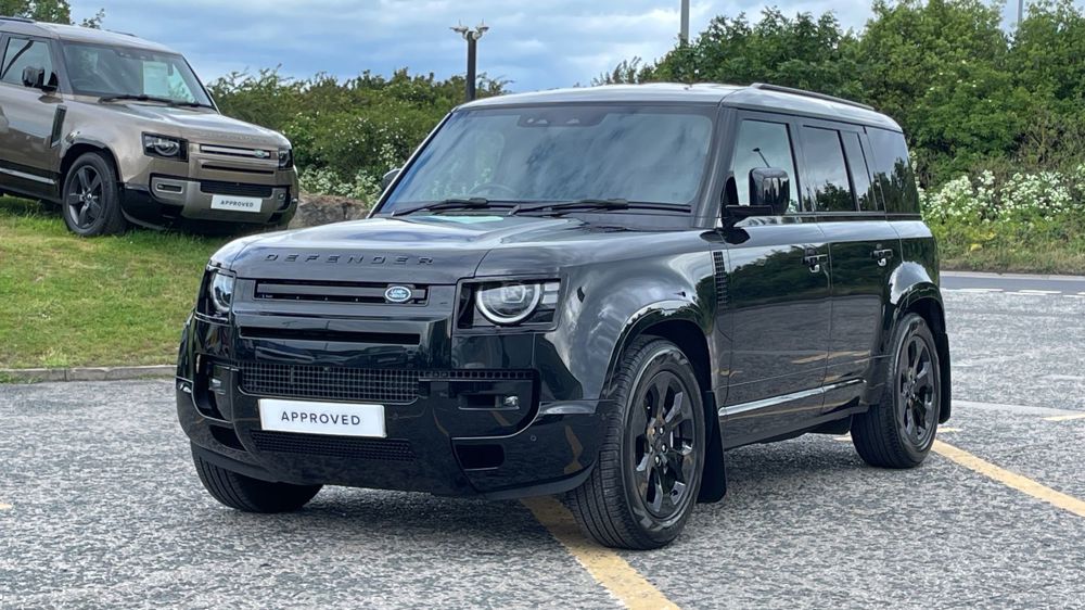 LAND ROVER DEFENDER
