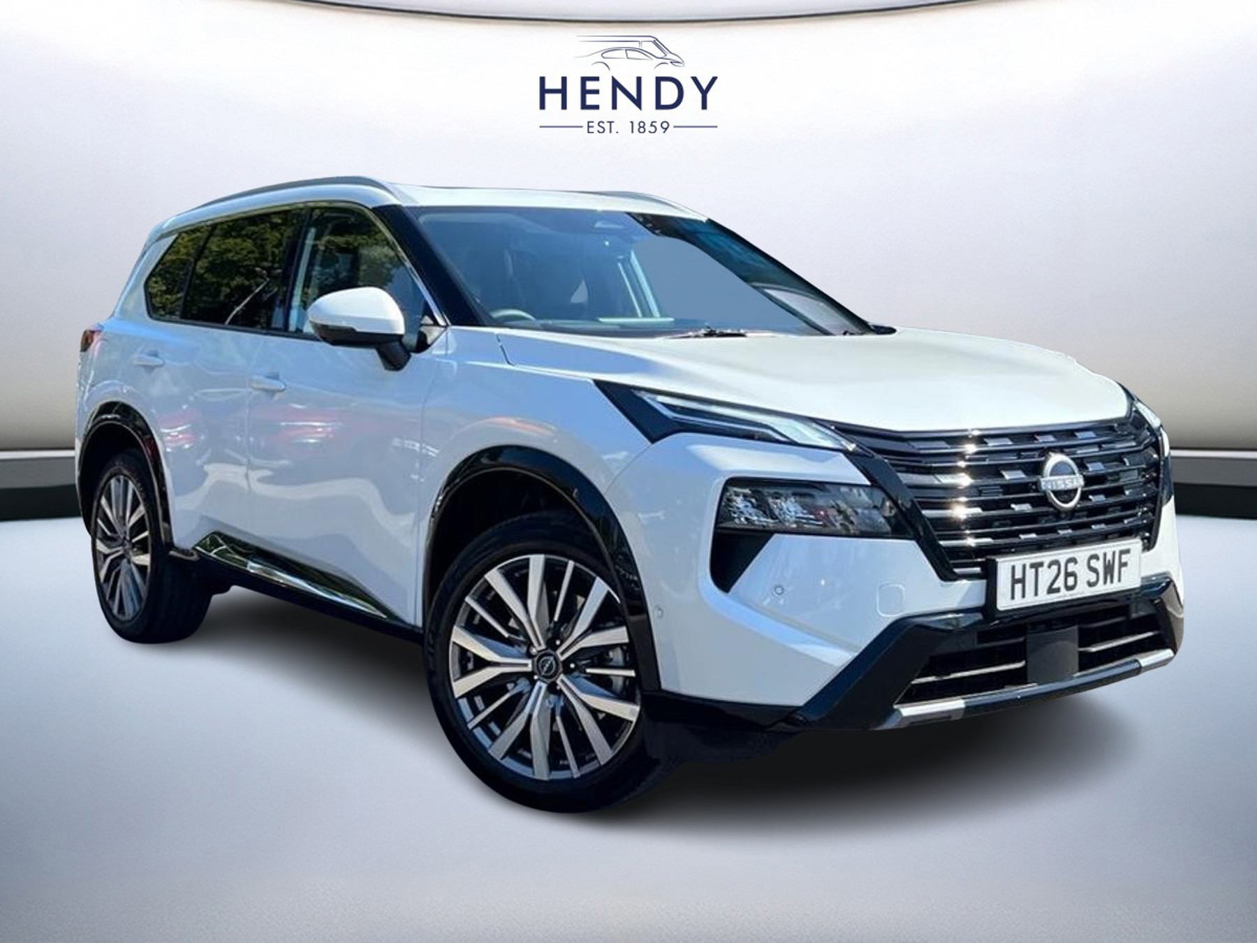 Nissan X-TRAIL listing photo