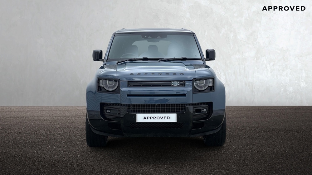 LAND ROVER DEFENDER 110
