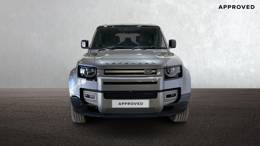 LAND ROVER DEFENDER 130
