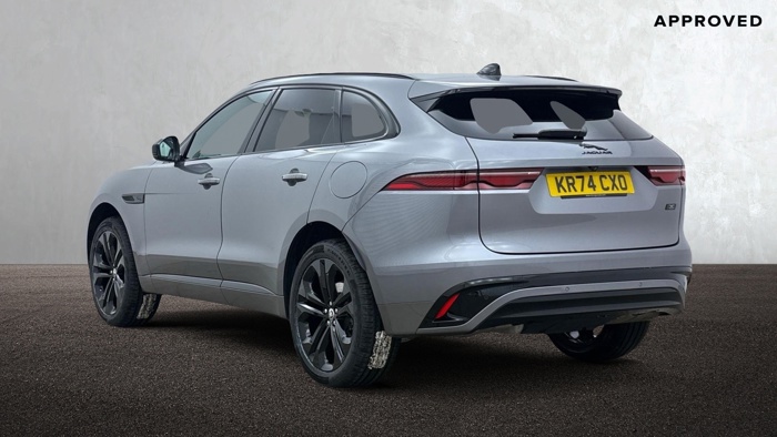 JAGUAR F-PACE P400E