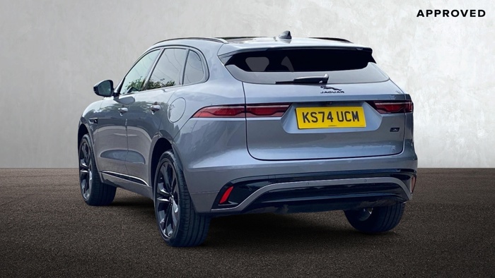 JAGUAR F-PACE P400E