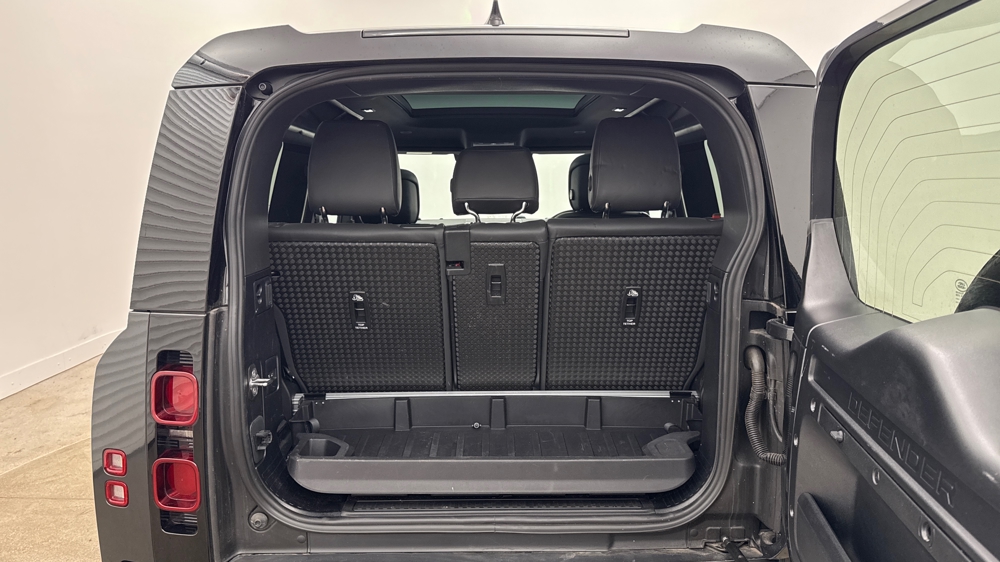 LAND ROVER DEFENDER 90