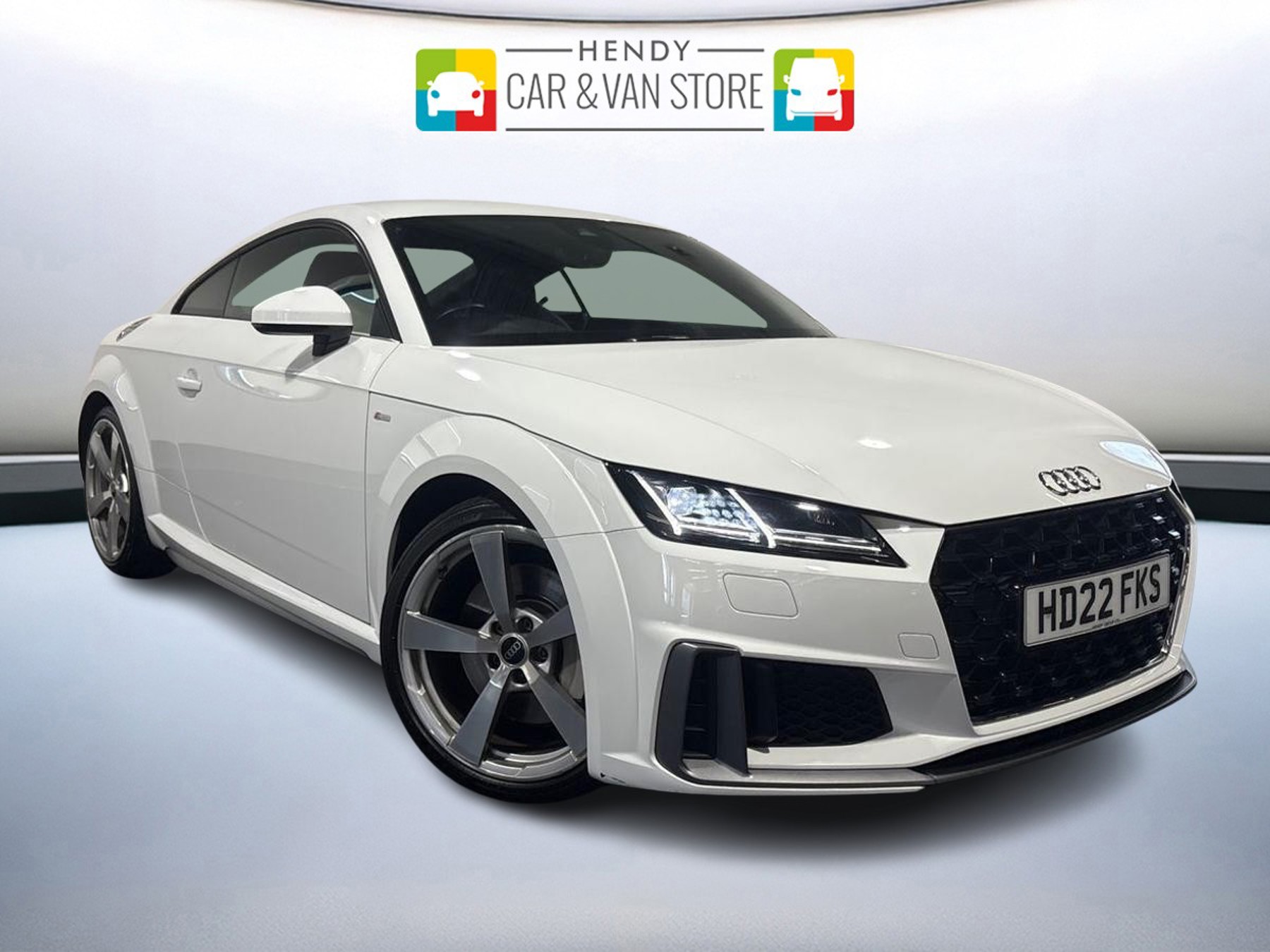 Audi TT listing photo