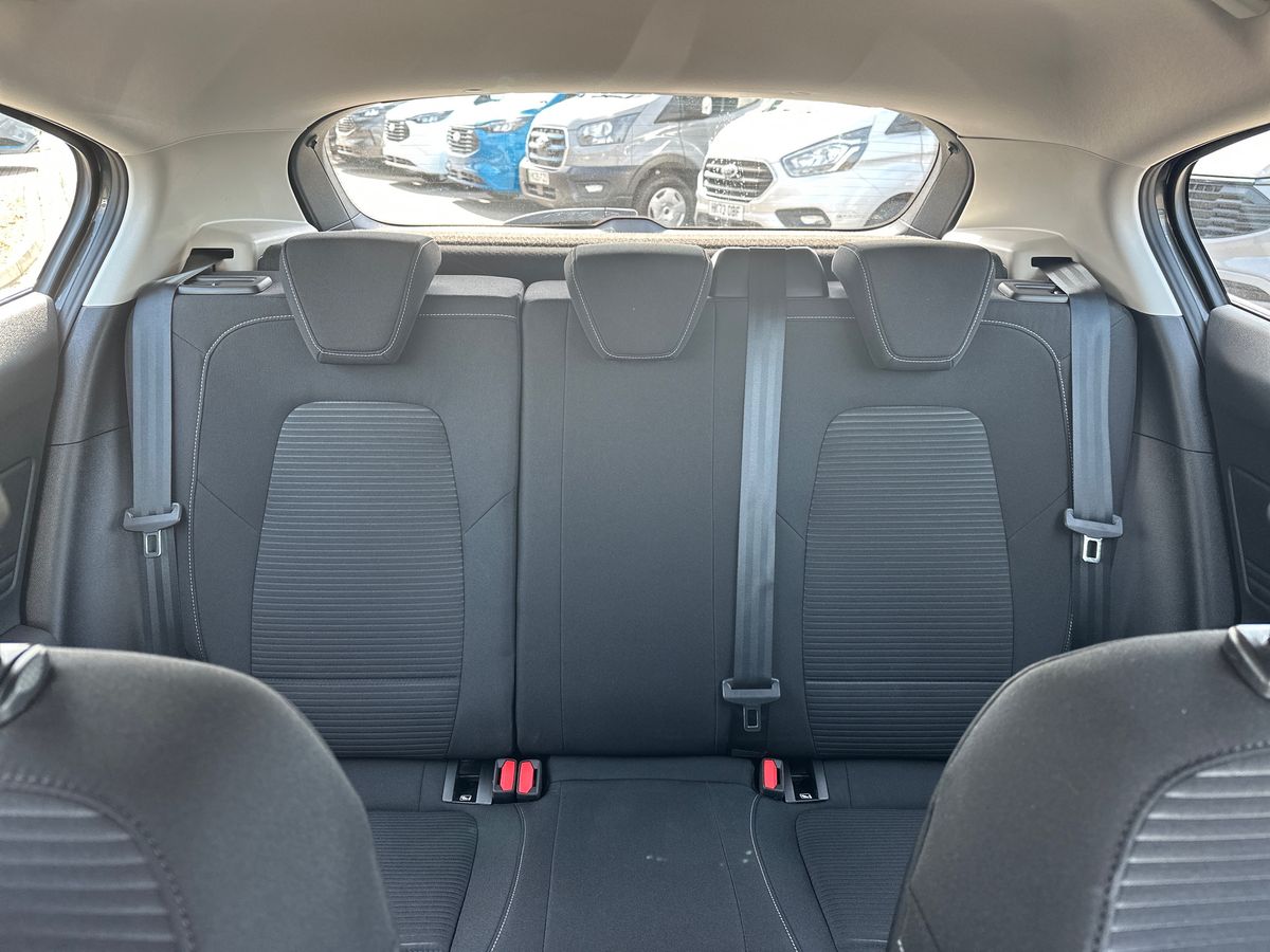 FORD FOCUS 1.0 ECOBOOST HYBRID MHEV 155 TITANIUM AUTOMATIC PETROL MILD HYBRID 4,133 MILES...