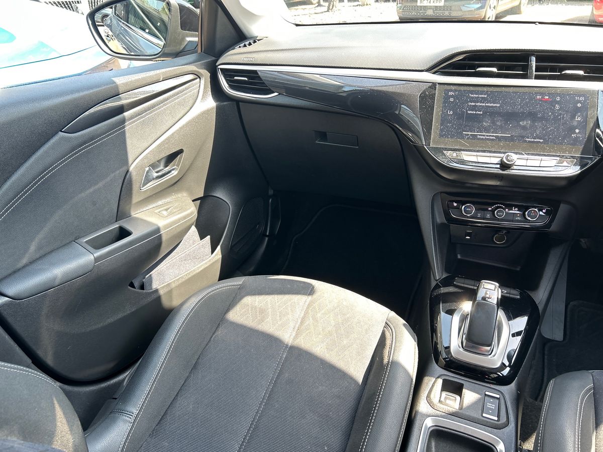 VAUXHALL CORSA 100KW 50KWH 7.4KWCH ELITE NAV PREMIUM AUTOMATIC ELECTRIC 13,330 MILES 2021 VAUXHALL...