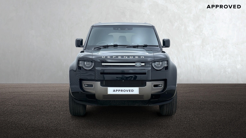 LAND ROVER DEFENDER 130