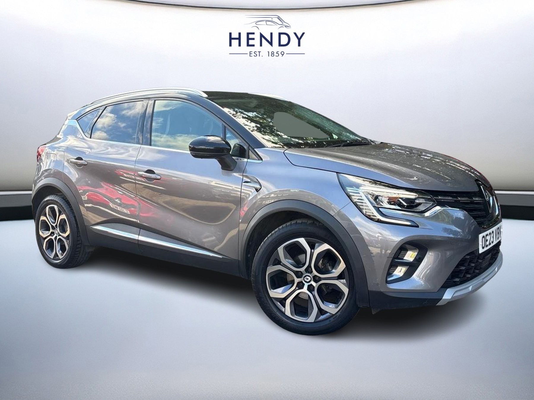 Renault CAPTUR listing photo