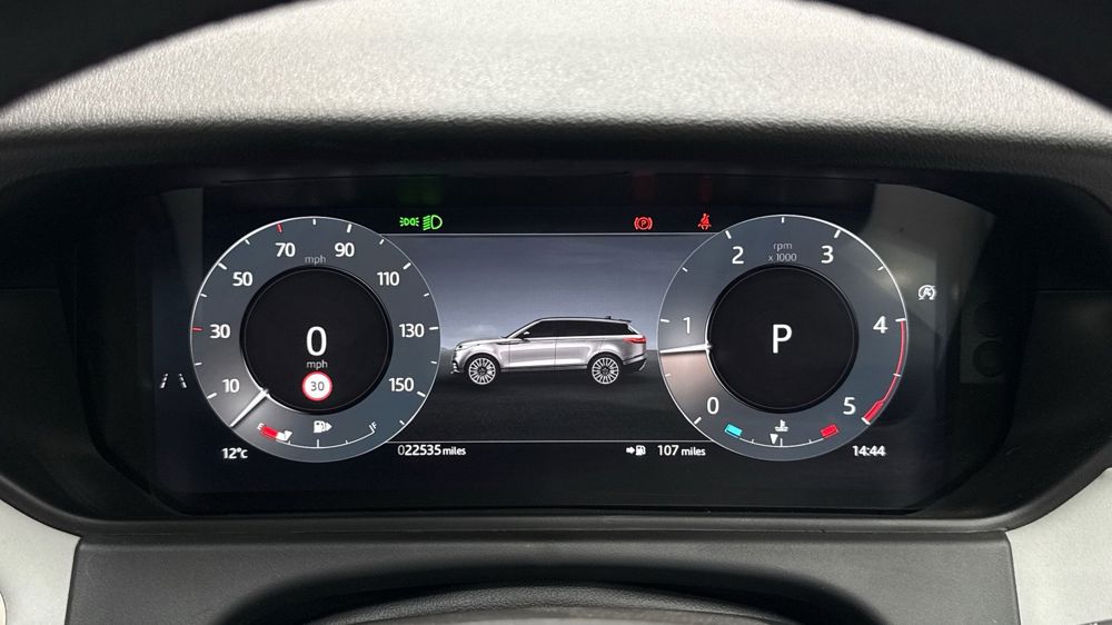 LAND ROVER RANGE ROVER VELAR
