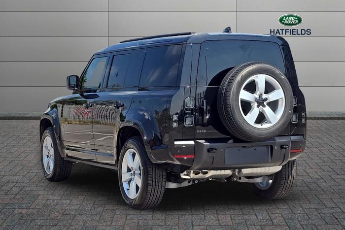 LAND ROVER DEFENDER 110 3.0 D250 AWD AUTO HARD TOP X-DYNAMIC SE