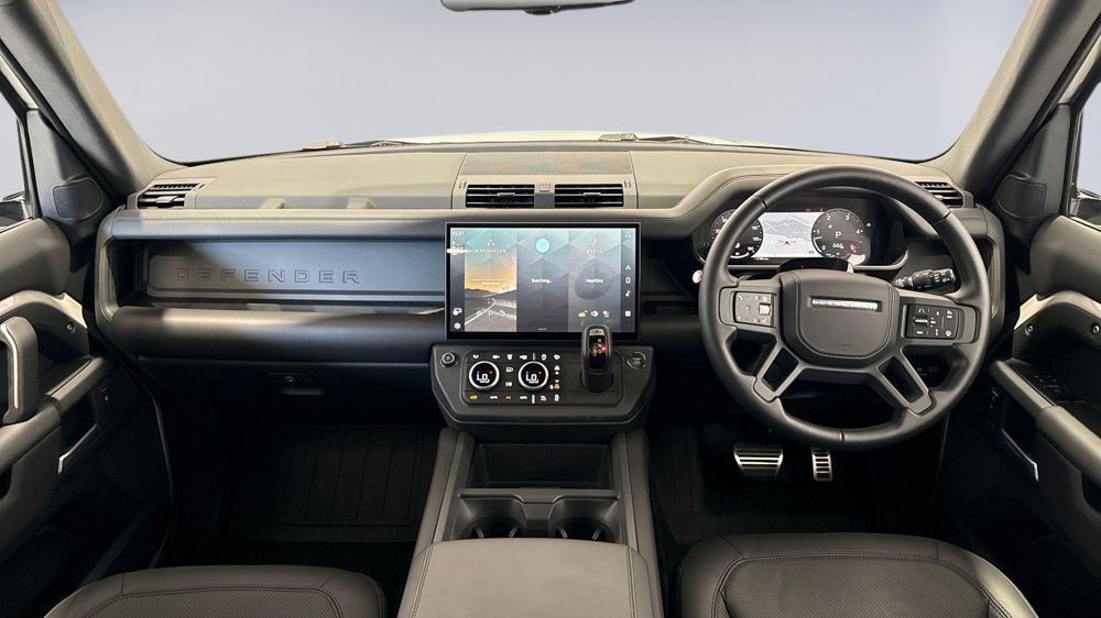 LAND ROVER DEFENDER