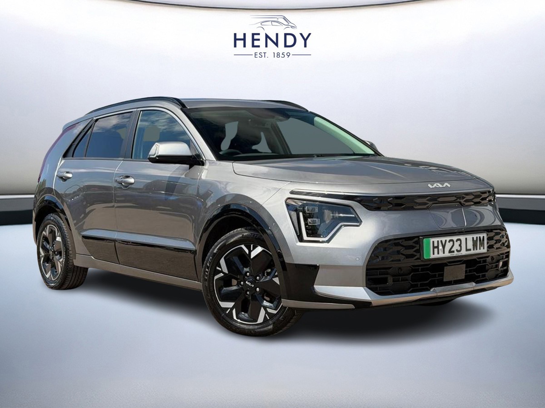 Kia NIRO listing photo