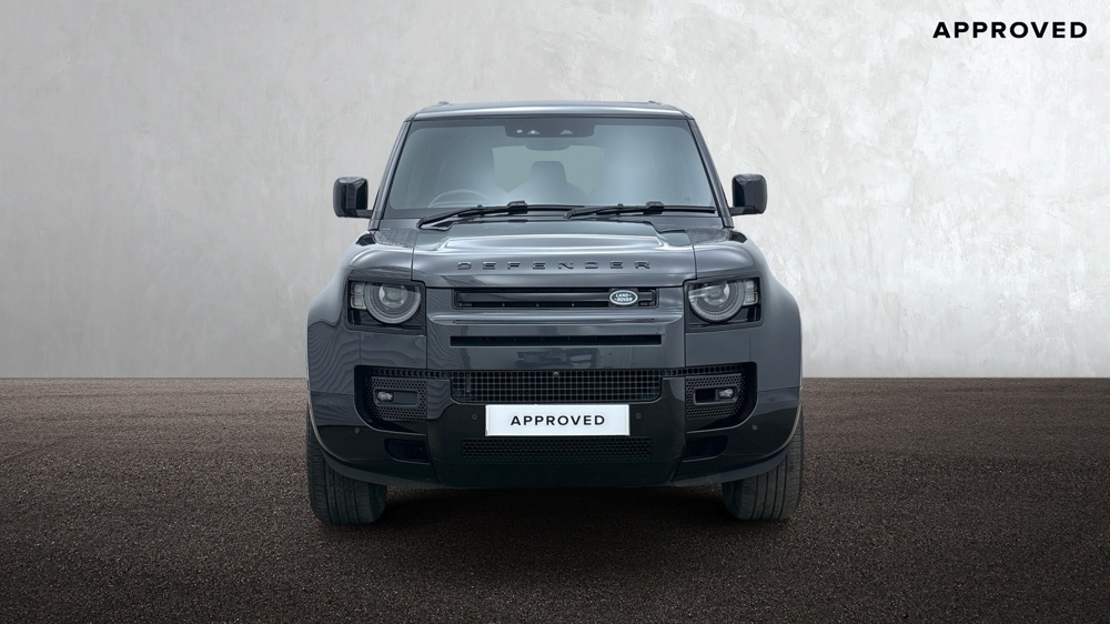 LAND ROVER DEFENDER 130