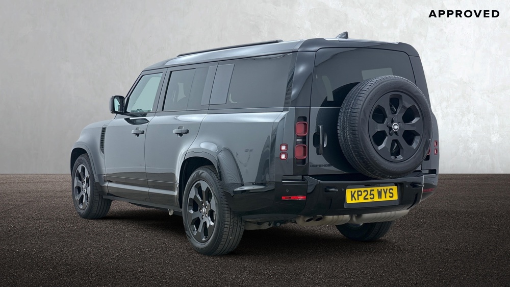 LAND ROVER DEFENDER 130