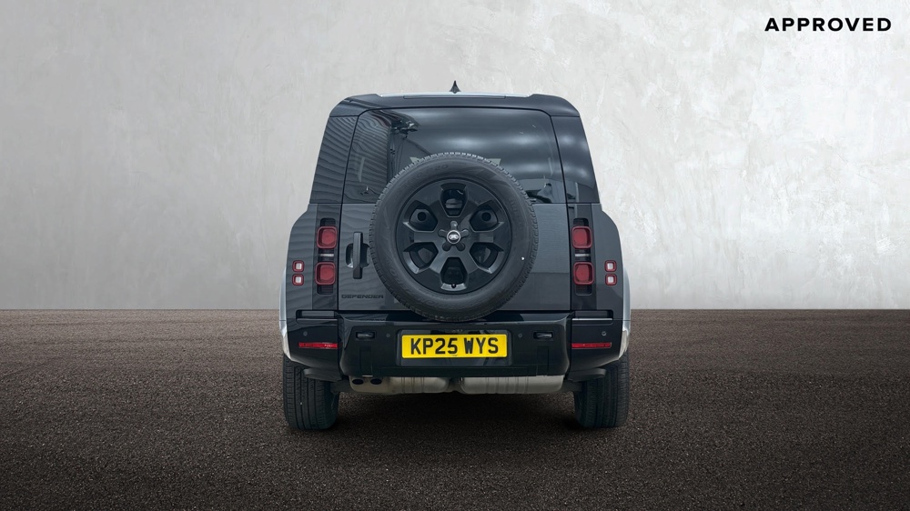 LAND ROVER DEFENDER 130