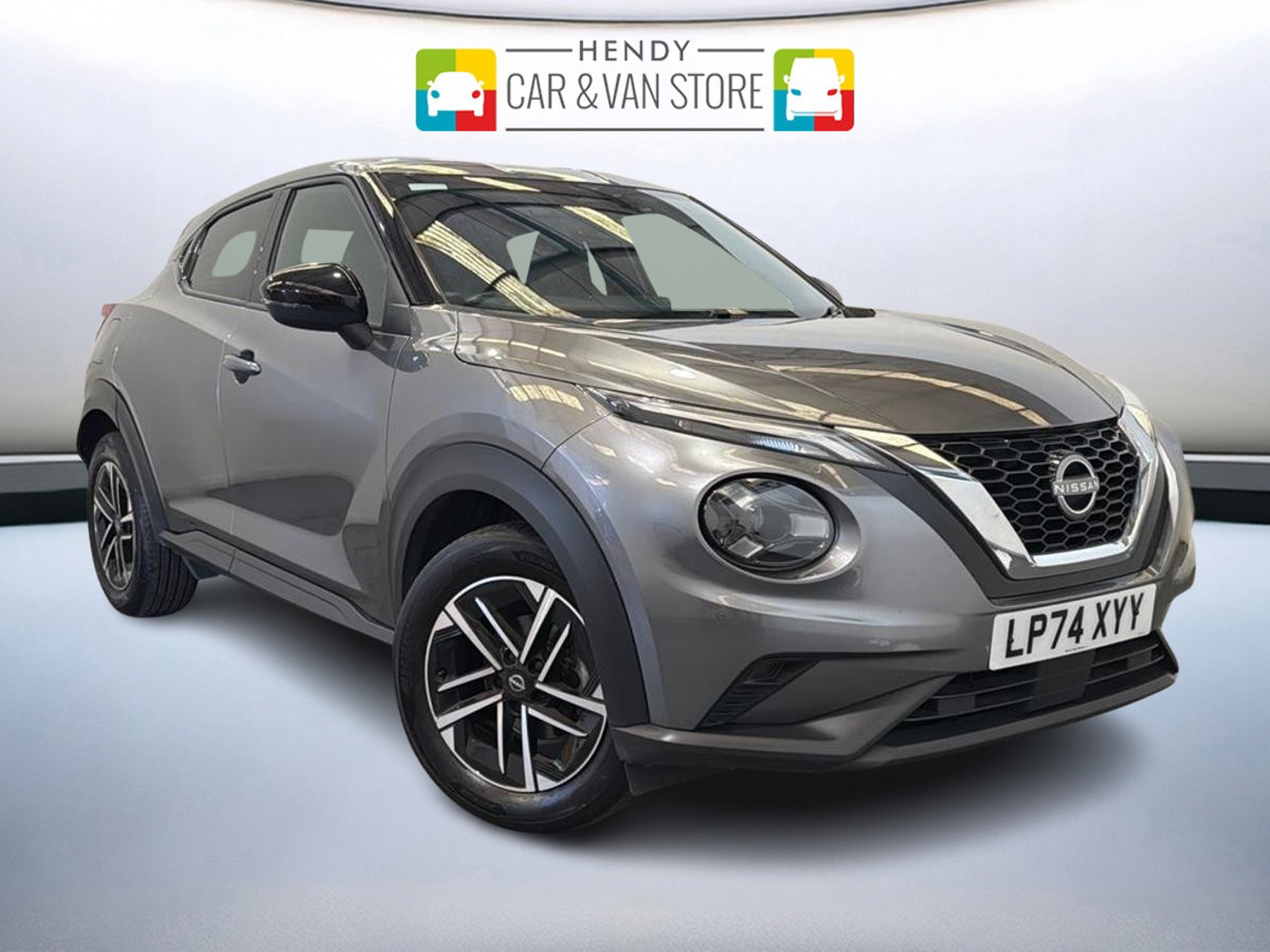 Nissan Juke listing photo