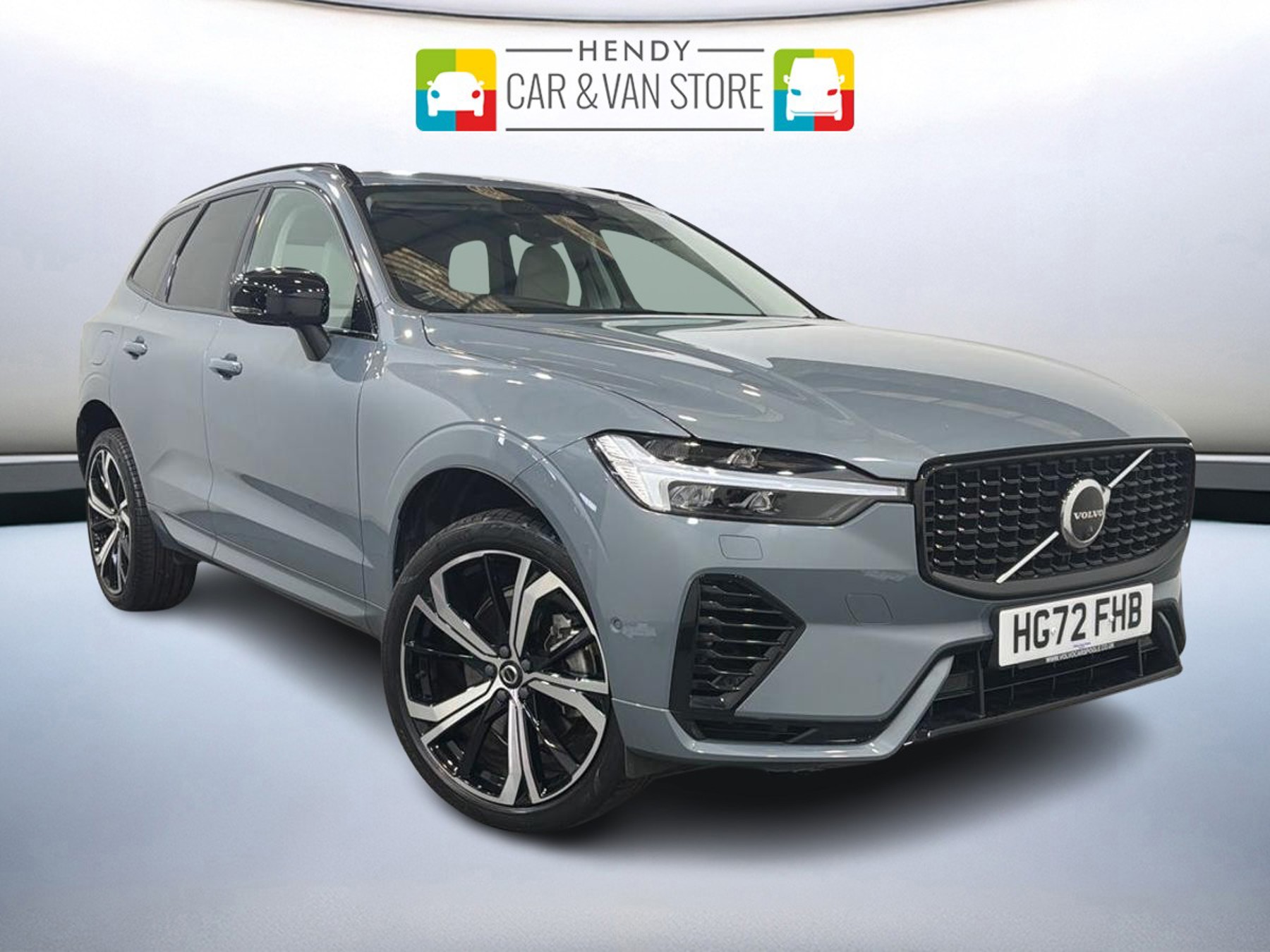 Volvo XC60 listing photo
