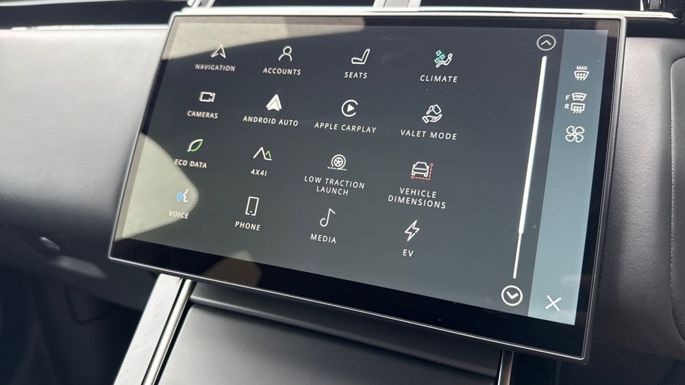 LAND ROVER RANGE ROVER VELAR