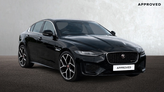JAGUAR XE P300