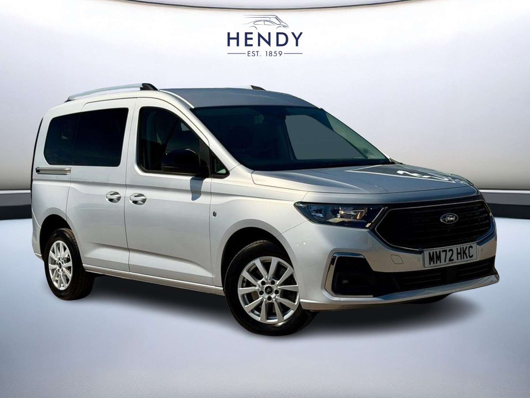 Ford Tourneo Connect listing photo