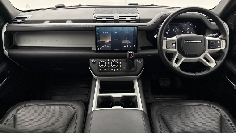 LAND ROVER DEFENDER 110