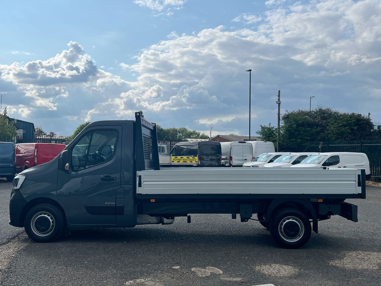 Renault Master Chassis Cab 8