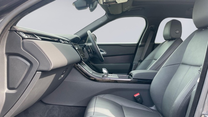LAND ROVER RANGE ROVER VELAR P400E