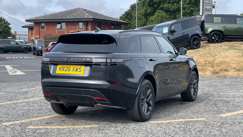 LAND ROVER RANGE ROVER VELAR