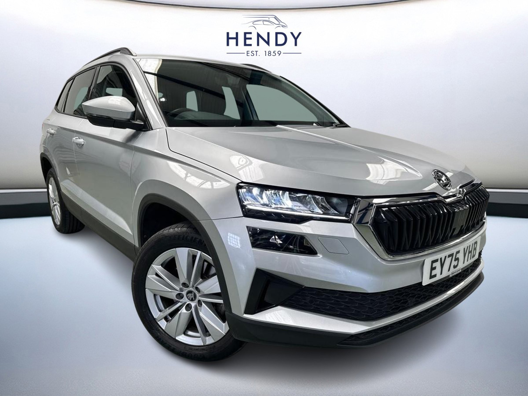 Skoda Karoq listing photo