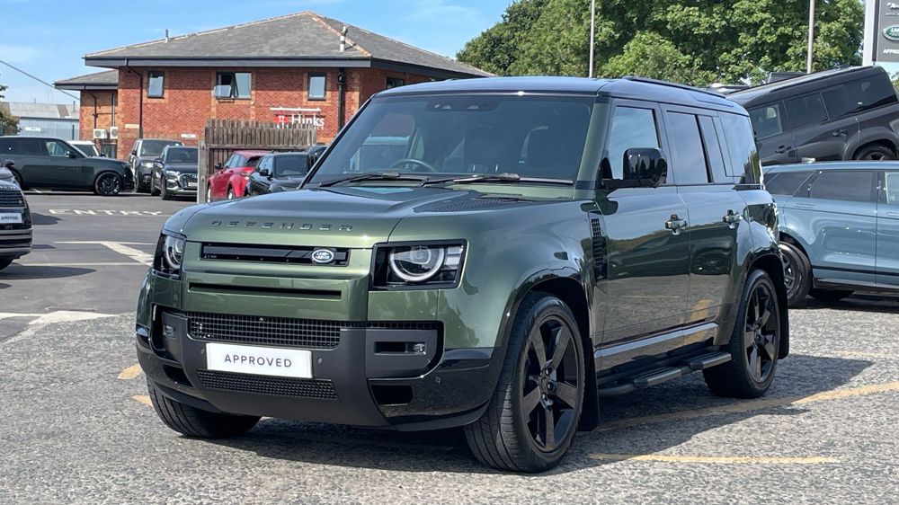 LAND ROVER DEFENDER