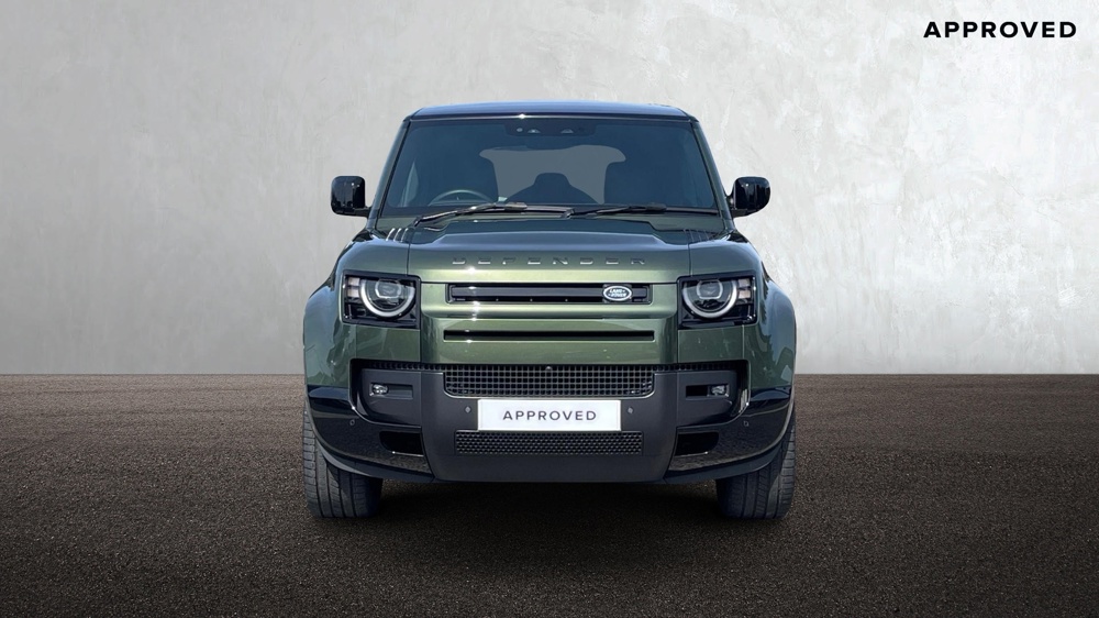 LAND ROVER DEFENDER