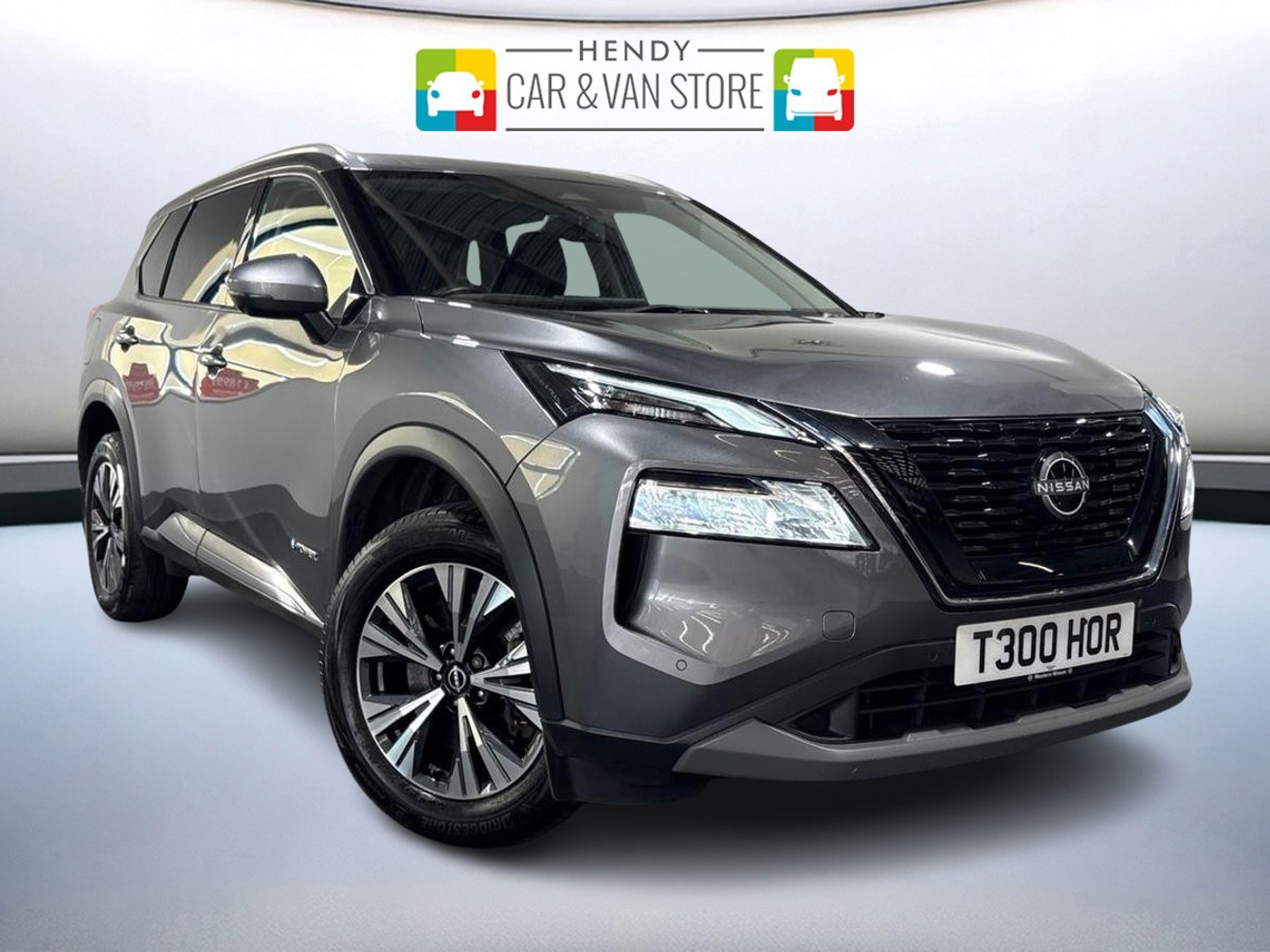 Nissan X-TRAIL listing photo